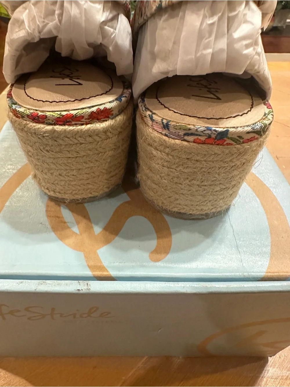 LifeStride Socialite floral espadrille wedges 🌸8.5 W